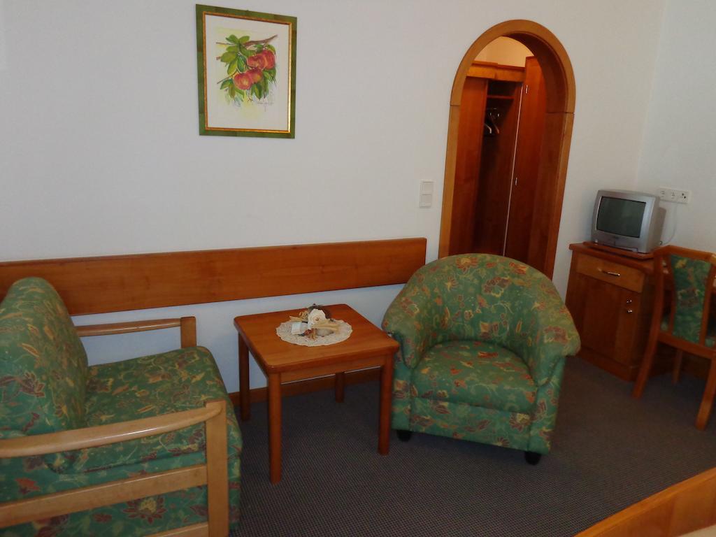 Gasthof Unterberger Sankt Kathrein am Offenegg Kamer foto